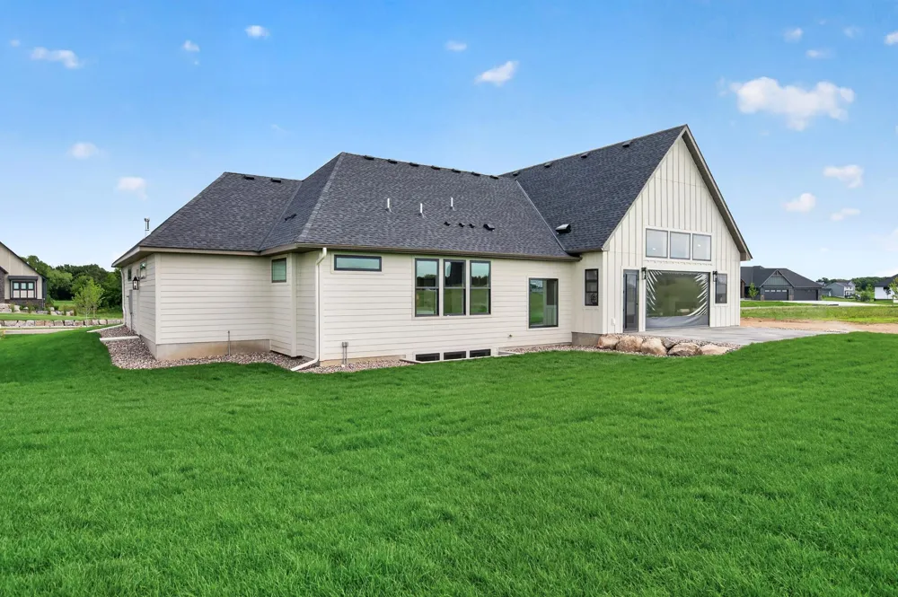 4624 166th Avenue NW Andover, MN 55304