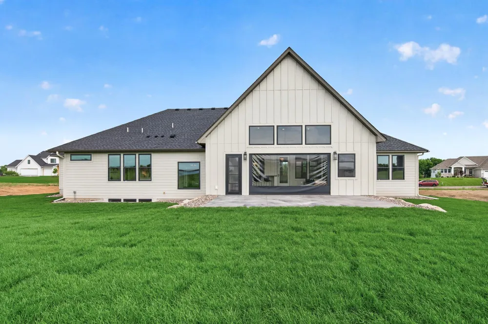 4624 166th Avenue NW Andover, MN 55304