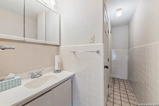 120 Lincoln Schertz, TX 78154