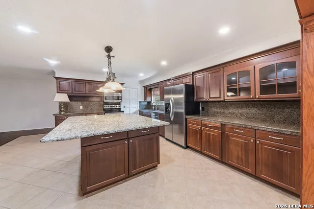 120 Lincoln Schertz, TX 78154