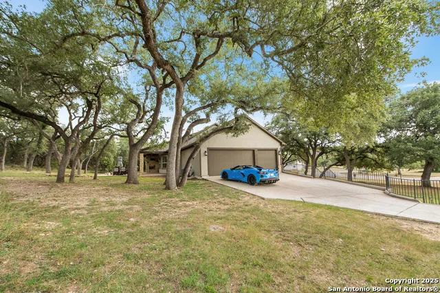 663 PRIVATE ROAD 1712 Mico, TX 78056