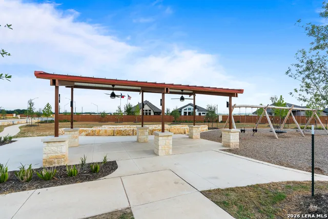 331 Mountain Oak Castroville, TX 78009