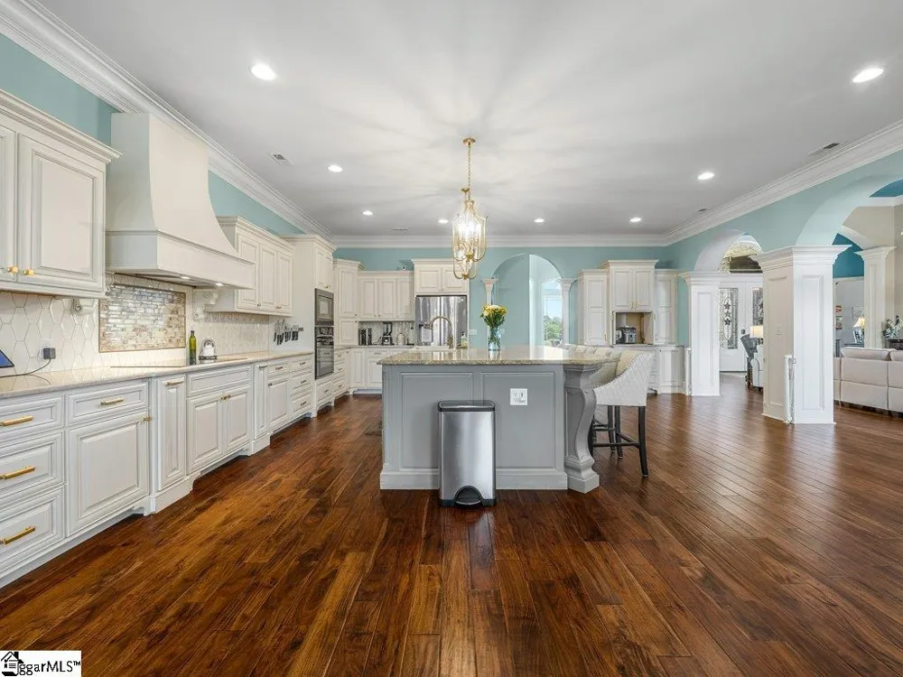 504 World Tour Drive Inman, SC 20349