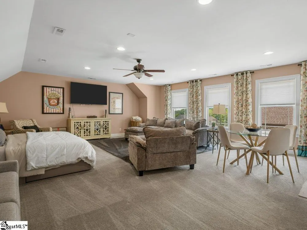 504 World Tour Drive Inman, SC 20349