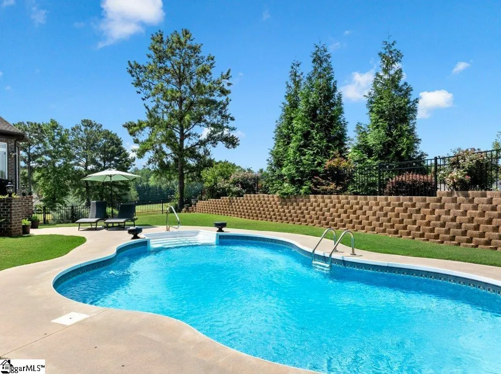 504 World Tour Drive Inman, SC 20349