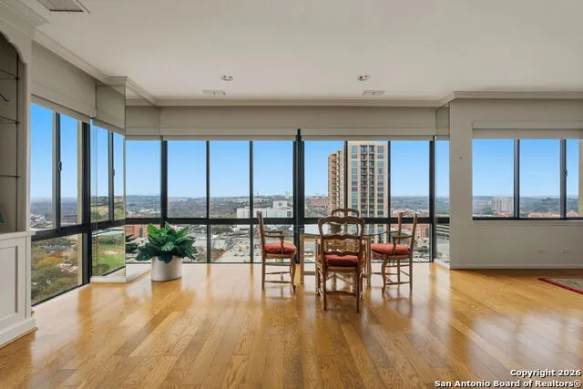 4001 New Braunfels #1206 San Antonio, TX 78209