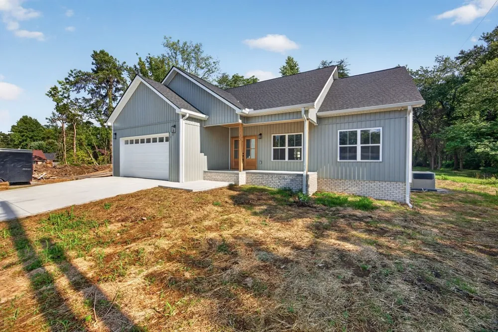 1135 Dowell St Cookeville, TN 38501