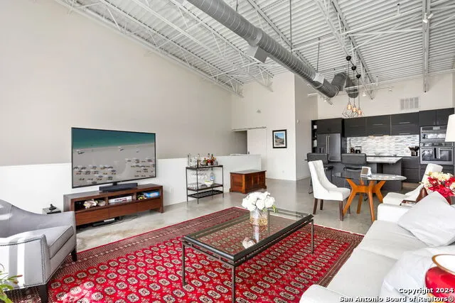 1115 S ALAMO ST #3204 San Antonio, TX 78210