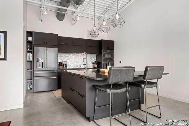 1115 S ALAMO ST #3204 San Antonio, TX 78210