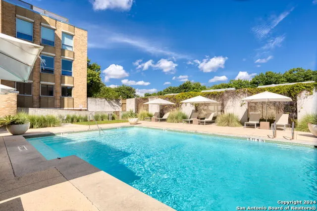 1115 S ALAMO ST #3204 San Antonio, TX 78210