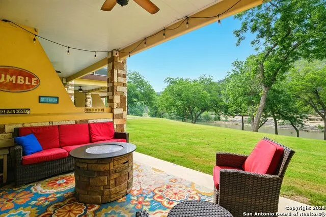 540 River Run #112 New Braunfels, TX 78132