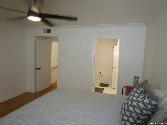 1045 Shook Ave #146 H Olmos Park, TX 78212