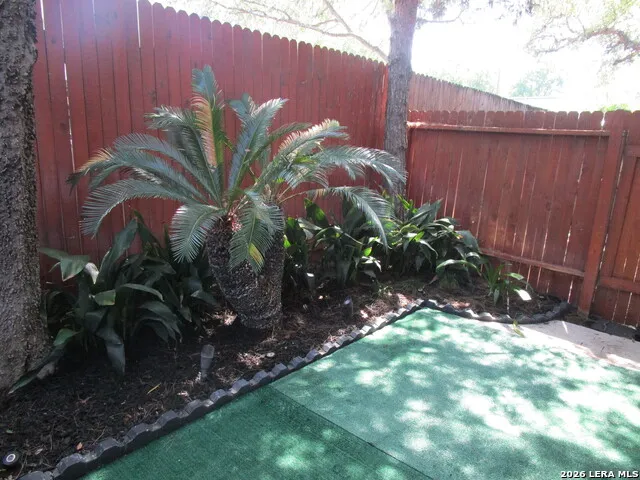 1045 Shook Ave #146 H Olmos Park, TX 78212
