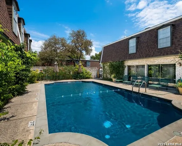 1045 Shook Ave #146 H Olmos Park, TX 78212