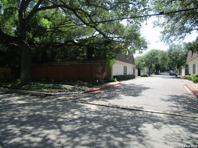 1045 Shook Ave #146 H Olmos Park, TX 78212