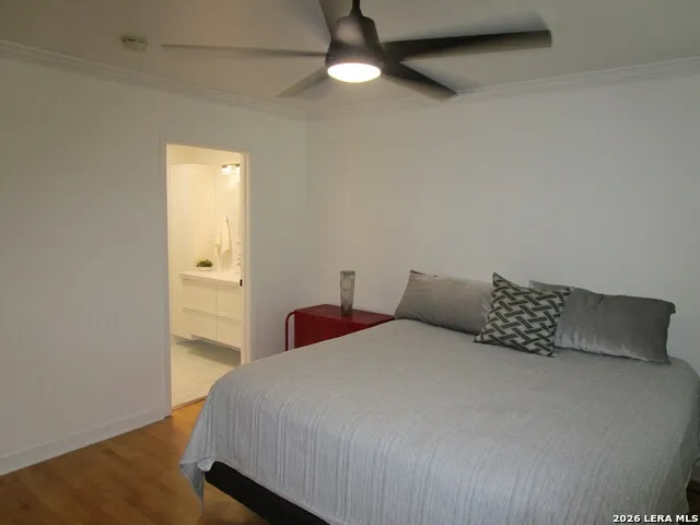 1045 Shook Ave #146 H Olmos Park, TX 78212