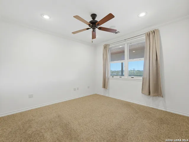 521 Guadalupe St #1302 Kerrville, TX 78028