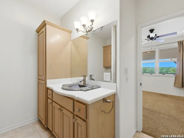 521 Guadalupe St #1302 Kerrville, TX 78028