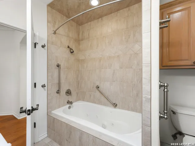 521 Guadalupe St #1302 Kerrville, TX 78028