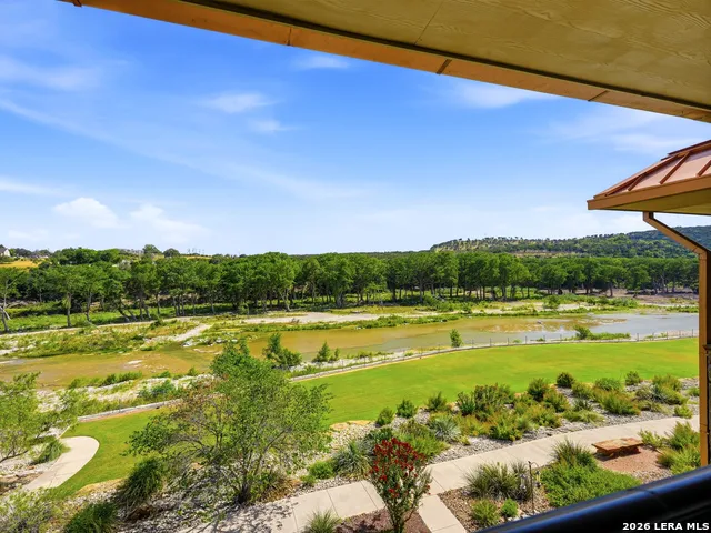 521 Guadalupe St #1302 Kerrville, TX 78028