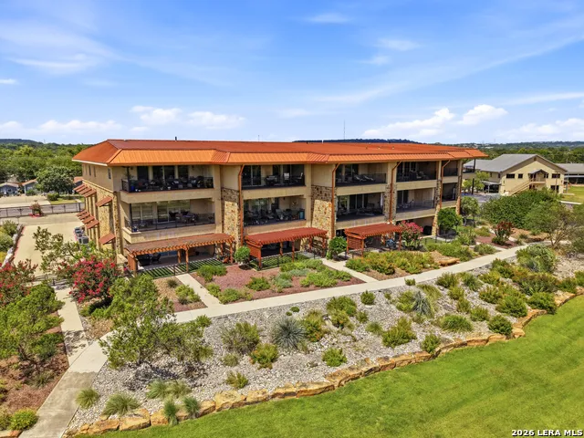 521 Guadalupe St #1302 Kerrville, TX 78028