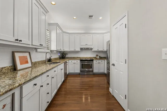 215 E Mulberry #215-2 San Antonio, TX 78212