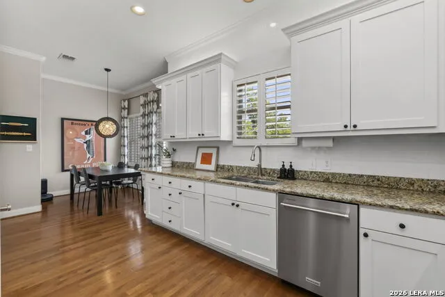 215 E Mulberry #215-2 San Antonio, TX 78212