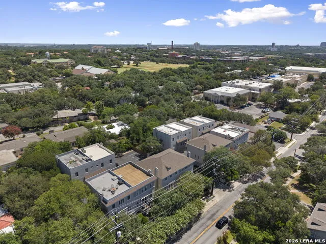 215 E Mulberry #215-2 San Antonio, TX 78212