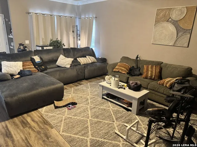 6160 Eckhert #108 San Antonio, TX 78240