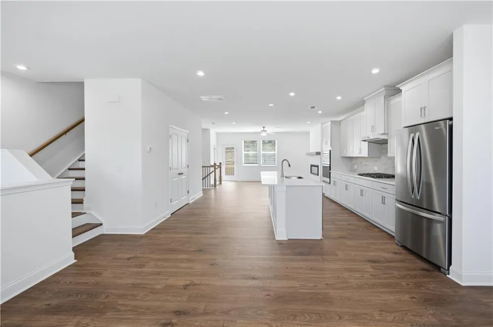 376 Sunset Hollow Street Sugar Hill, GA 30518