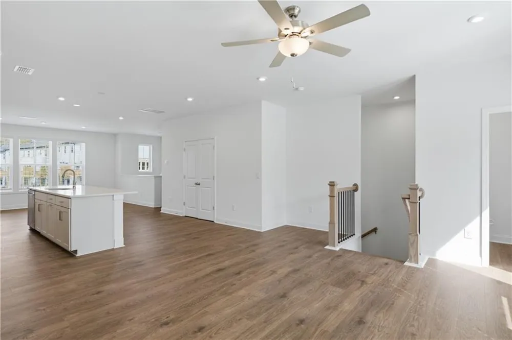 376 Sunset Hollow Street Sugar Hill, GA 30518