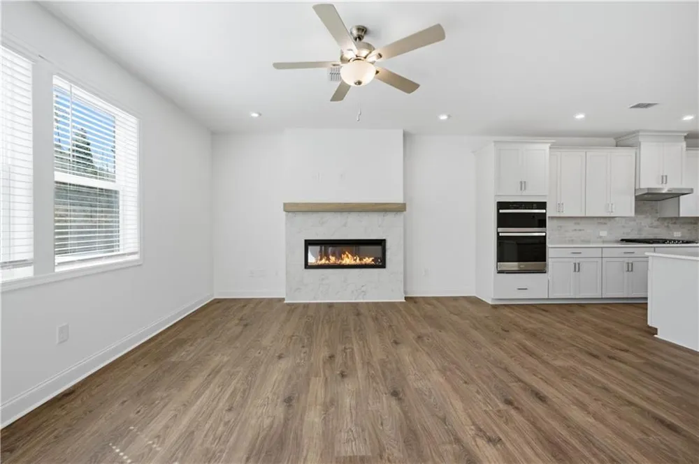 376 Sunset Hollow Street Sugar Hill, GA 30518