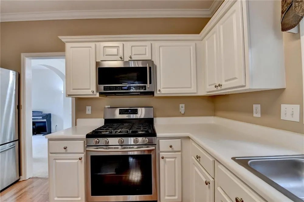 2172 Woodbriar Drive Buford, GA 30518