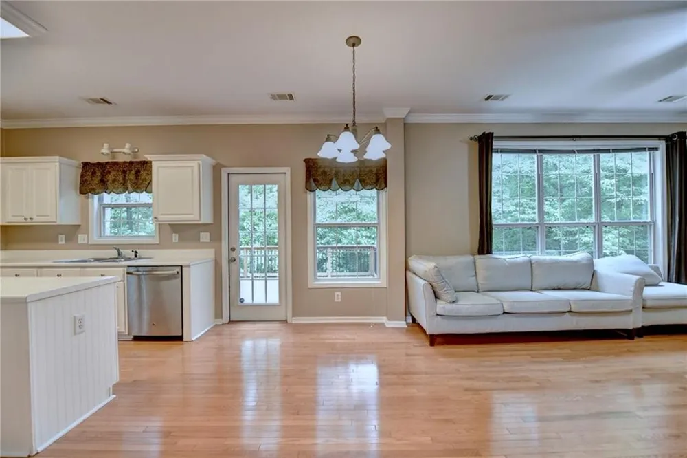 2172 Woodbriar Drive Buford, GA 30518