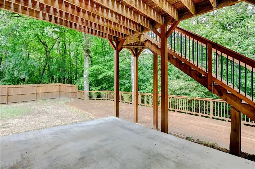 2172 Woodbriar Drive Buford, GA 30518