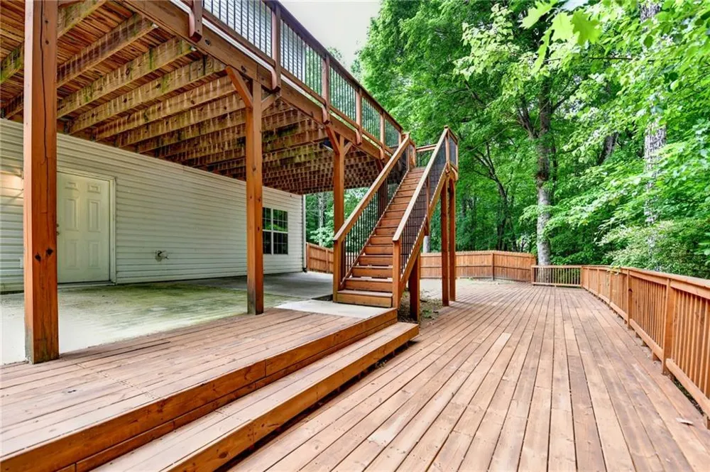 2172 Woodbriar Drive Buford, GA 30518