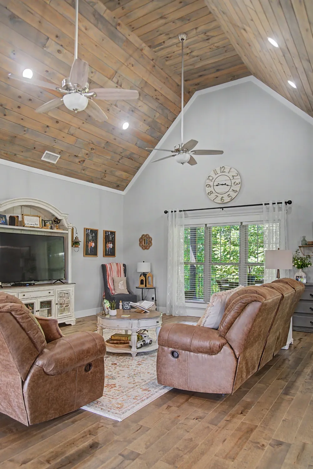 76 Maggie Lena Ln Lafayette, TN 37083