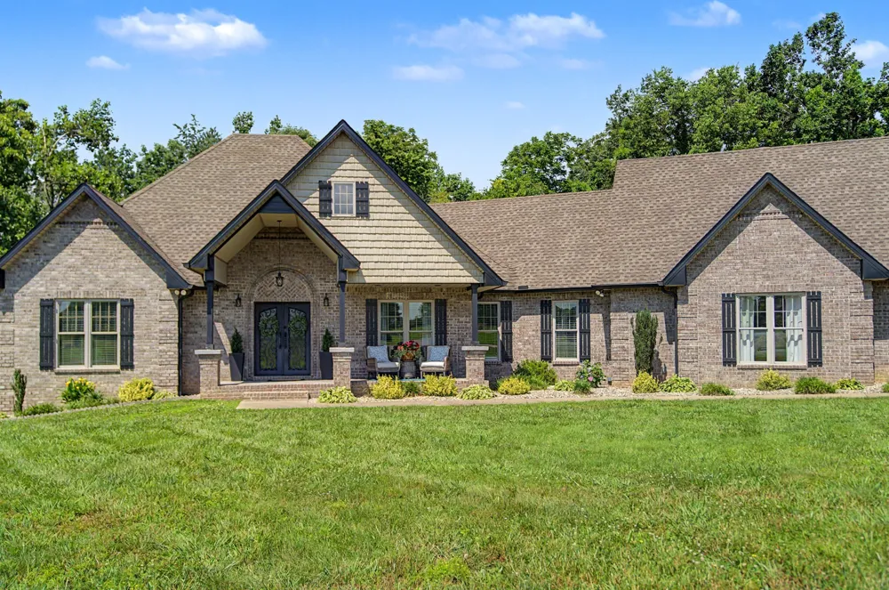 76 Maggie Lena Ln Lafayette, TN 37083