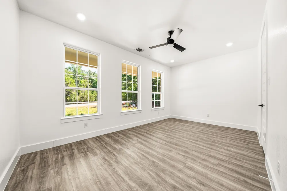 24113 Stonewood Drive Whitney, TX 76692