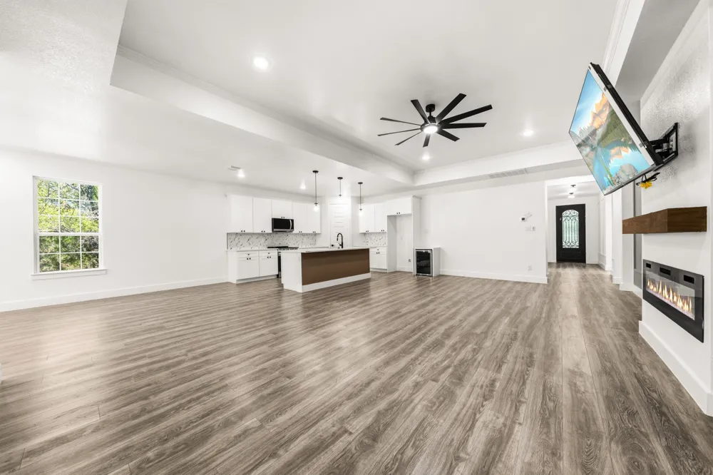 24113 Stonewood Drive Whitney, TX 76692