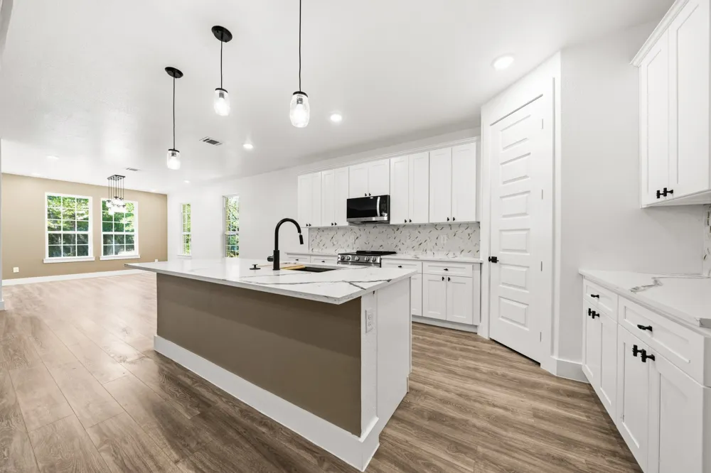 24113 Stonewood Drive Whitney, TX 76692