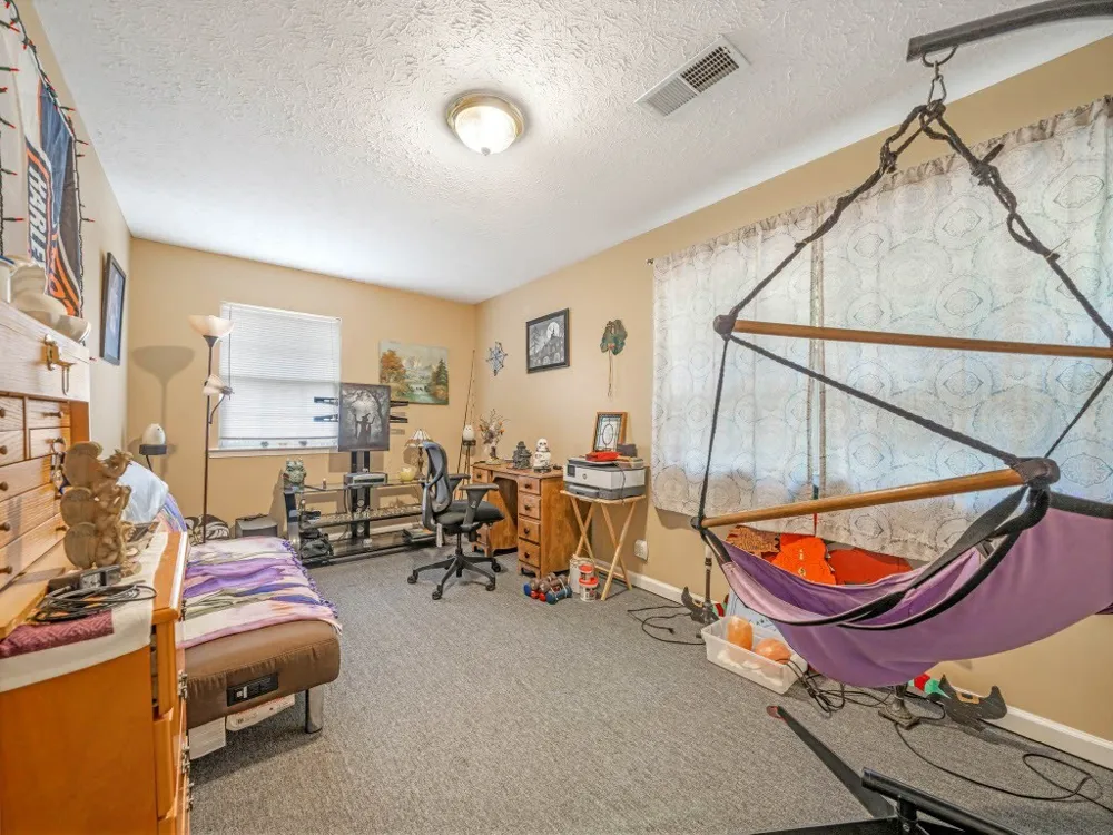 10116 Sneed Pt Lyles, TN 37098