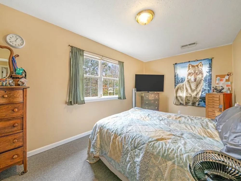 10116 Sneed Pt Lyles, TN 37098