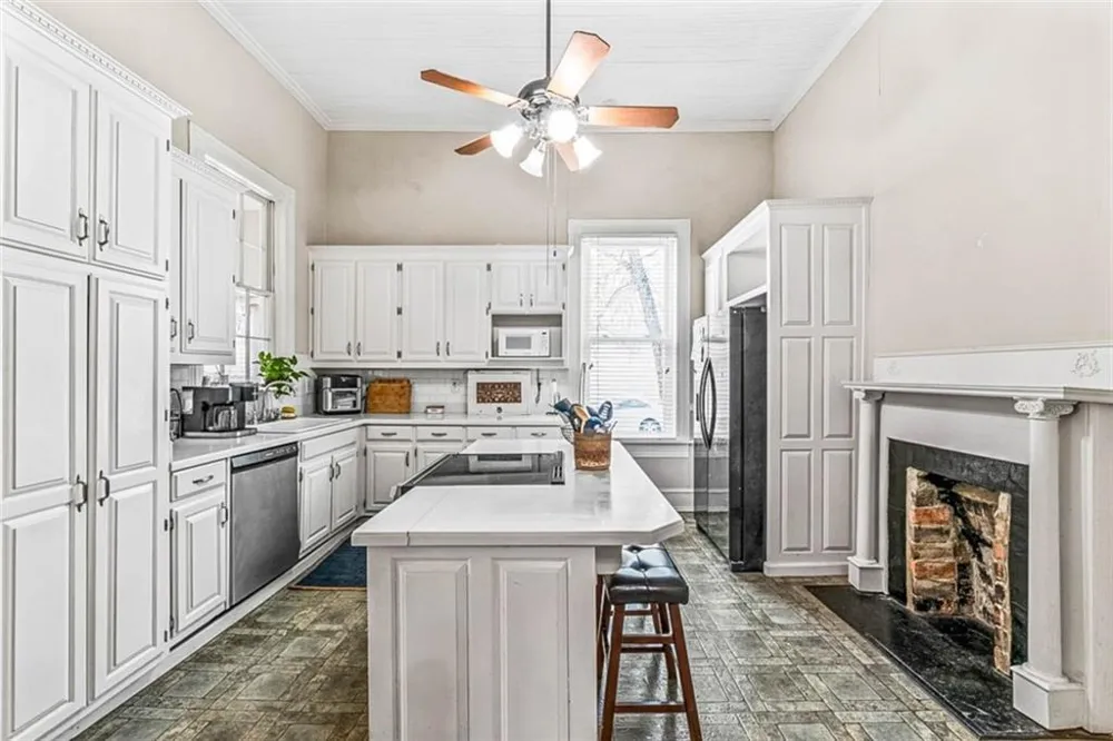 3810 2nd Ave Mansfield, GA 30055