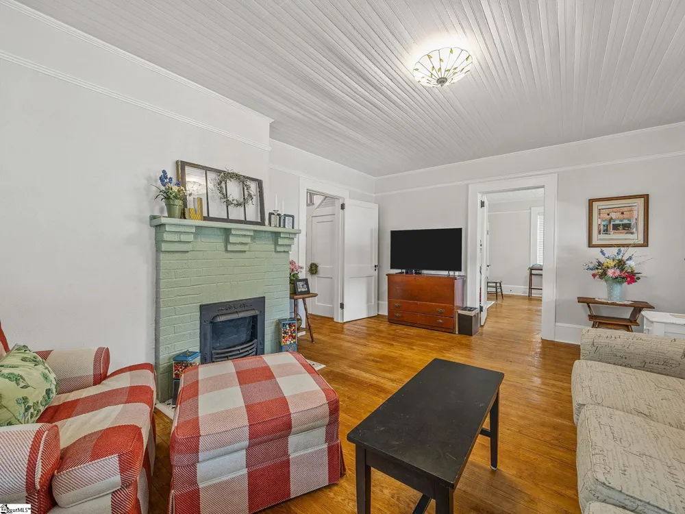 26 Lude Johnson Boulevard Campobello, SC 29322