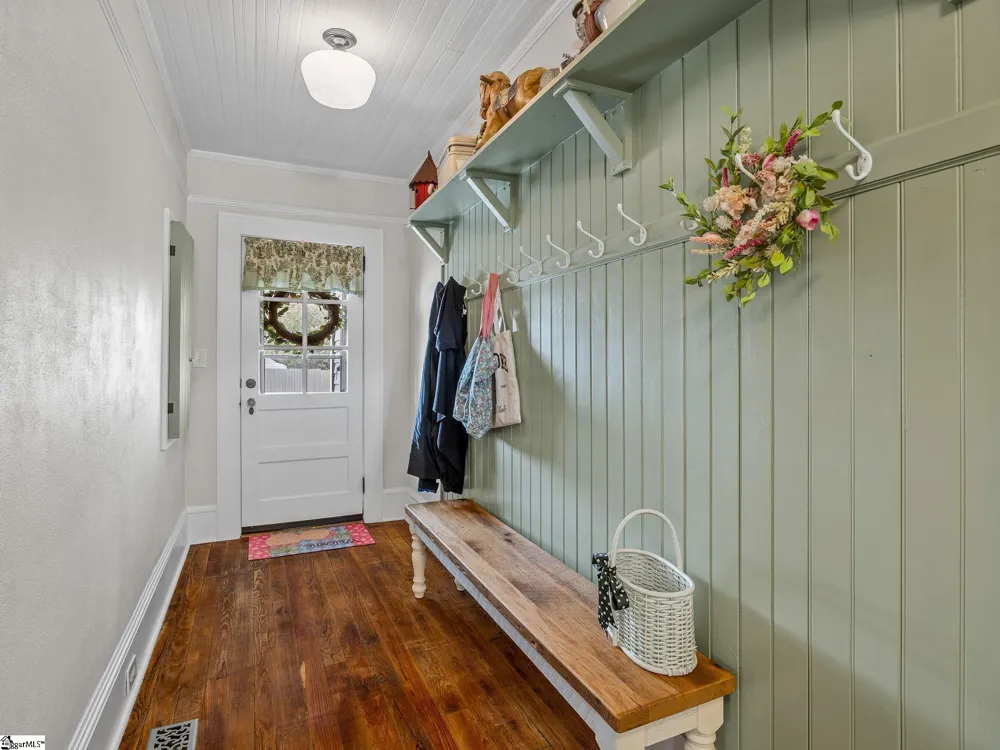 26 Lude Johnson Boulevard Campobello, SC 29322