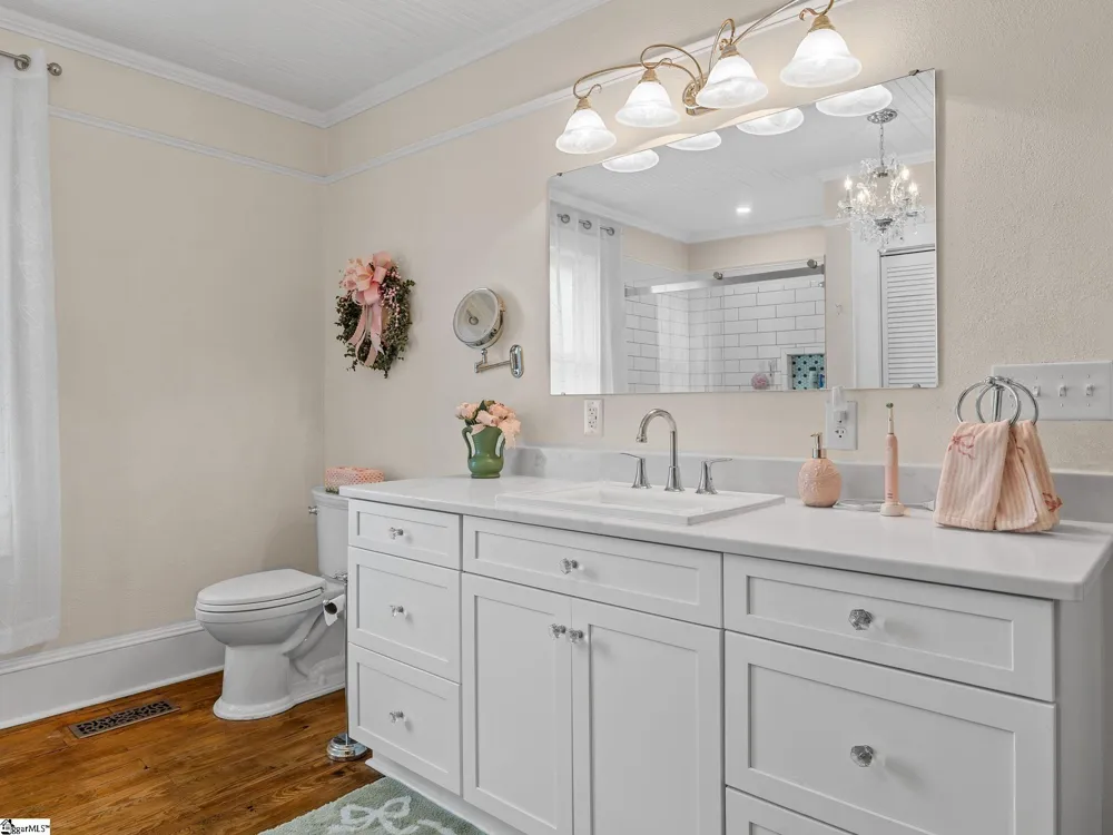 26 Lude Johnson Boulevard Campobello, SC 29322