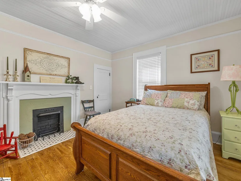 26 Lude Johnson Boulevard Campobello, SC 29322