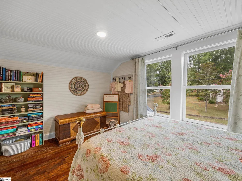 26 Lude Johnson Boulevard Campobello, SC 29322