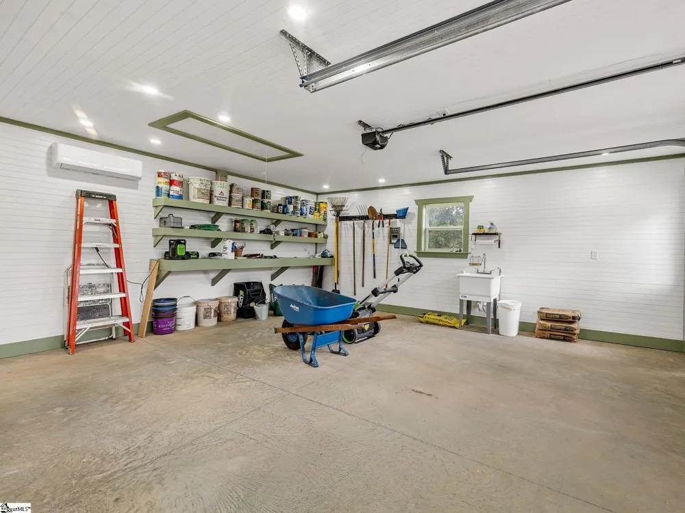 26 Lude Johnson Boulevard Campobello, SC 29322